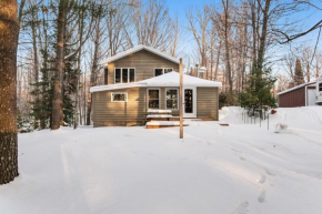 Cabin on the Loop-Upper